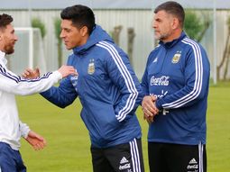 El cálido recibimiento en Bronnitsy y la inyección anímica de Enzo Pérez