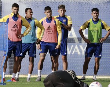 Primer entrenamiento de Marcos Rojo con Boca: sufrió una molestia muscular