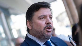 Adrián Peña y Pedro Bordaberry volvieron a marcar sus diferencias. Adrián Peña y Pedro Bordaberry volvieron a marcar sus diferencias.