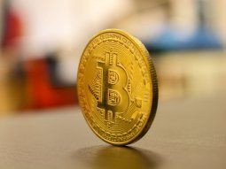 Criptomonedas: advierten sobre los riegos para los inversores