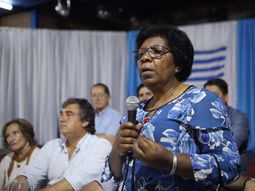 La senadora Gloria Rodríguez es impulsora del proyecto de paridad de género en la política uruguaya. La senadora Gloria Rodríguez es impulsora del proyecto de paridad de género en la política uruguaya.