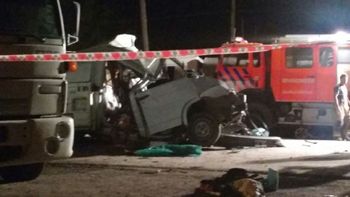 Murieron dos chicos en un triple choque en Santa Fe Foto Gentileza La Capital Murieron dos chicos en un triple choque en Santa Fe Foto Gentileza La Capital