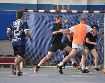 Lammens y Guzmán en videoconferencia con 1.100 clubes de barrio tras jugar un picado