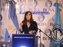 Para la Presidente, la economía crecerá más del 3,5% en 2013