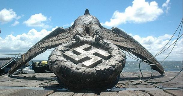 Polémica por un águila nazi en Uruguay