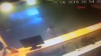 difunden nuevo video del momento exacto del atentado en estambul difunden nuevo video del momento exacto del atentado en estambul