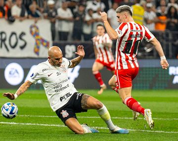 Estudiantes cayó ante Corinthians en Brasil pero la serie quedó abierta