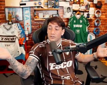 Momo cumplirá su promesa por el título de Platense: Foto del campeón en pij...