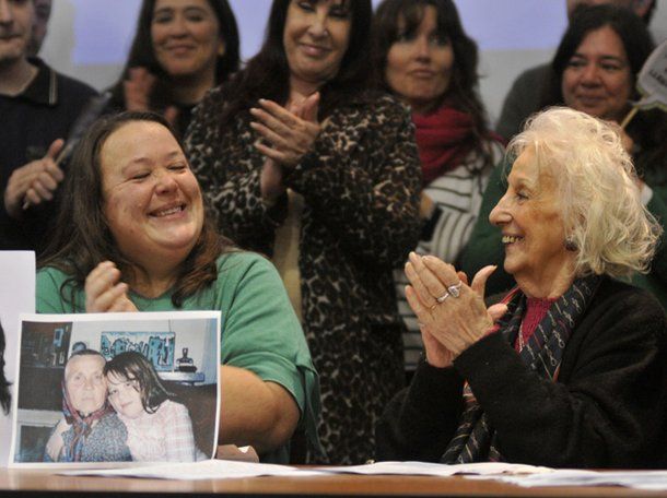 Abuelas de Plaza de Mayo anunció la restitución del nieto 140: Es un bálsamo para seguir, a pesar de las circunstancias