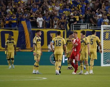 El gol olímpico de Bayern Múnich anulado ante Boca: ¿era falta sobre Marchesín?