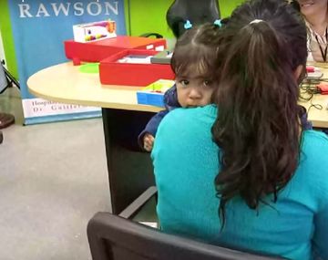 VIDEO: Mirá el emocionante momento en que una beba vuelve a oir