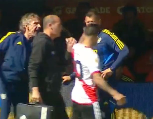 El gesto de Milton Casco a la tribuna de Boca que enfureció al banco de suplentes