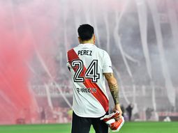 La ovación y el pedido de los hinchas de River a Enzo Pérez