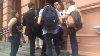 empleados publicos denunciaron despidos en la casa rosada empleados publicos denunciaron despidos en la casa rosada