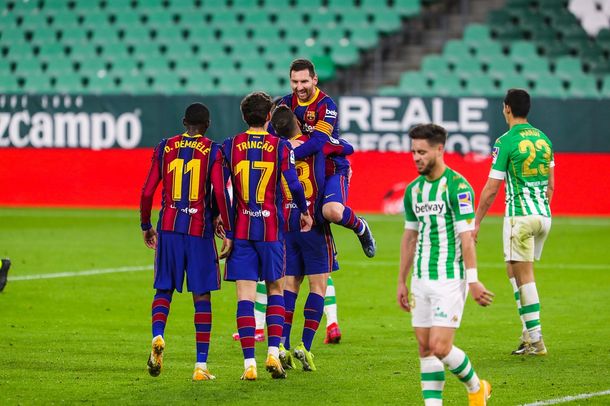 Con gol de Lionel Messi, Barcelona venció al Betis y se acerca a la cima
