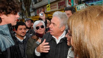 bronca radical con lousteau por la foto que se saco con de la sota bronca radical con lousteau por la foto que se saco con de la sota