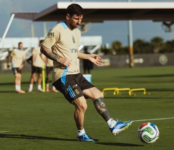 Aseguran que Lionel Messi ya les anunció a sus compañeros su decisión de cara al Mundial 2026: qué les dijo