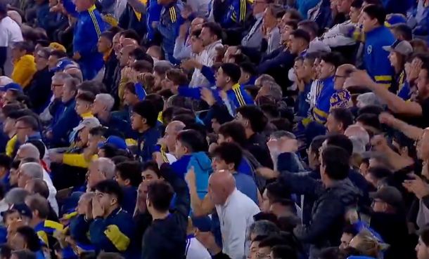 Bronca en la Bombonera: con insultos a sus futbolistas, los hinchas de Boca entonaron jugadores...