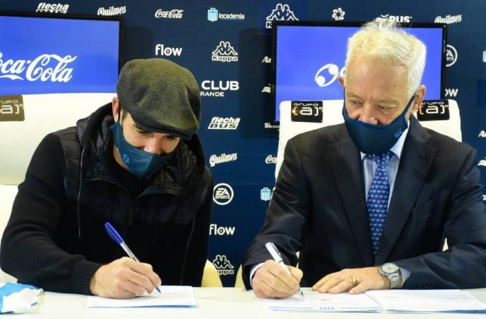 Lisandro López firmó su regreso a Racing