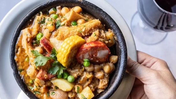 El guiso de mondongo es una de las especialidades de la casa. El guiso de mondongo es una de las especialidades de la casa.