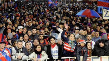 miles de hinchas de san lorenzo marcharon por la vuelta a boedo miles de hinchas de san lorenzo marcharon por la vuelta a boedo