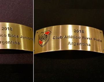 Una no va a servir: Conmebol mostró las chapas de campeón de Boca y de River