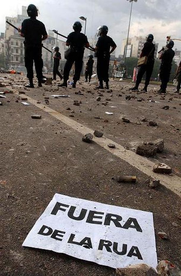 Se reanuda el juicio por la represión en diciembre de 2001