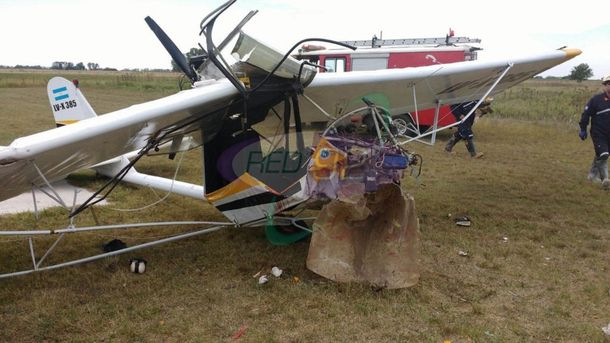 El piloto de una avioneta que cayó al costado de la ruta 36 logró sobrevivir