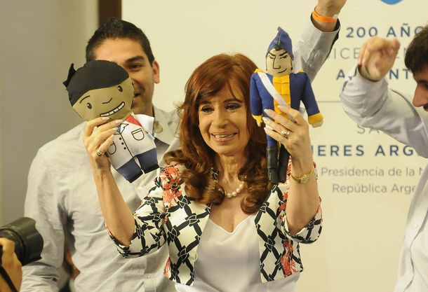 Cristina Kirchner con gobernadores para definir el rol del FpV