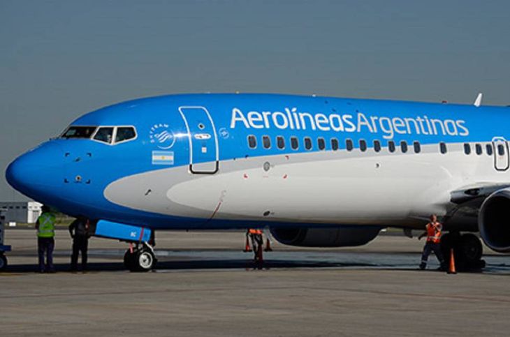 Los gremios se reunieron con el Gobierno para abordar la situación de Aerolíneas Argentinas