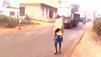 Cargó el cadáver de su hija porque le negaron el traslado Cargó el cadáver de su hija porque le negaron el traslado