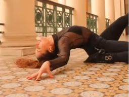 Bailarinas y universitarios armaron un video para pedir la libertad de Cristina Kichner