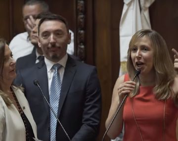 Myriam Bregman juró como legisladora porteña.