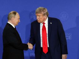 Vladimir Putin y Donald Trump en Alaska.