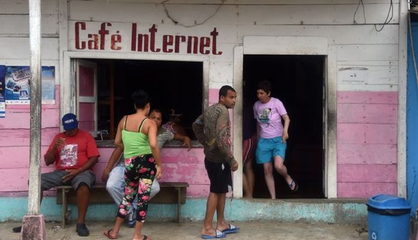 Internet en Cuba: el gran problema de conectarse a internet