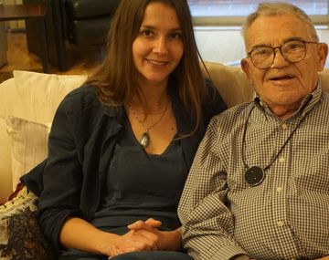 Sobreviviente del holocausto convive con una descendiente de nazis