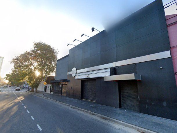 Un adolescente de 17 años fue baleado en la puerta del boliche Input