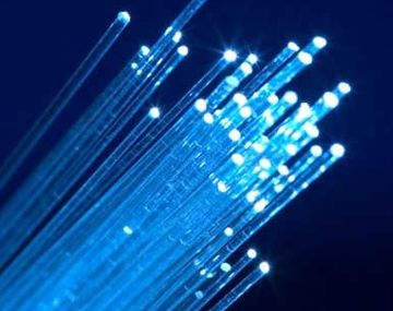 Científicos crean una conexión que permite descargar 44 películas por segundo