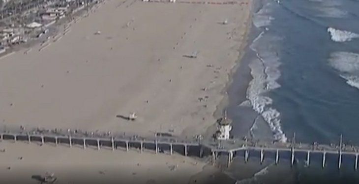 Así quedaron las playas de California luego de un derrame petrolero de 500 mil litros