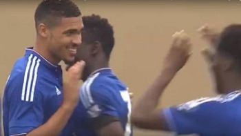 la solucion para mou: juvenil del chelsea hizo un golazo en diez segundos la solucion para mou: juvenil del chelsea hizo un golazo en diez segundos