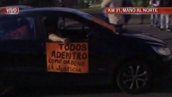 caos en la panamericana por un piquete de autopartistas de lear caos en la panamericana por un piquete de autopartistas de lear