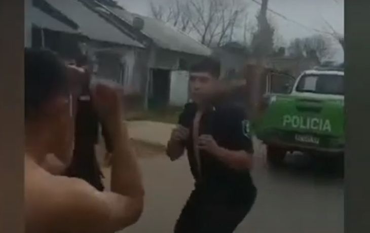 Insólito: policía bonaerense se boxeó con un vecino