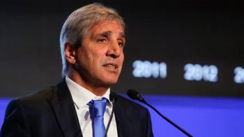 Luis Caputo anticipó que la inflación de marzo mostrará inflación en alza y nivel de actividad más bajo Luis Caputo anticipó que la inflación de marzo mostrará inflación en alza y nivel de actividad más bajo