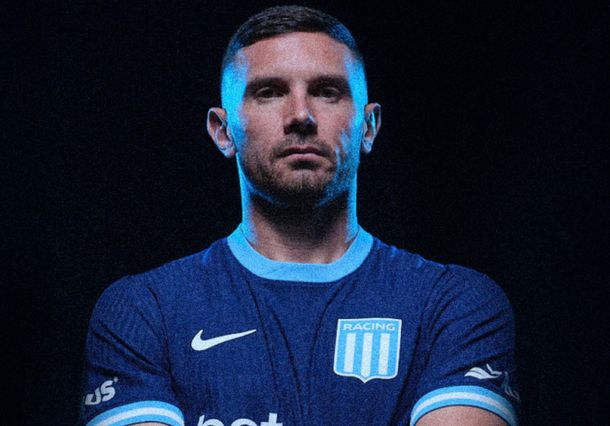Racing presentó su nueva camiseta suplente: el esperado diseño que rompe con nueve años de historia