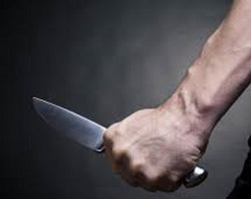 Discutió con su hijo y lo apuñaló&nbsp;