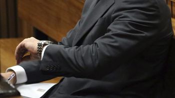 postergan el juicio a pistorius hasta que den sentencia postergan el juicio a pistorius hasta que den sentencia