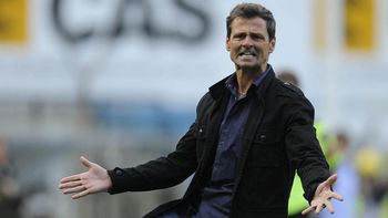 cocca culpo al arbitro por la derrota de racing cocca culpo al arbitro por la derrota de racing