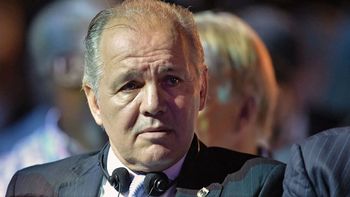 alejandro sabella permanece internado y con pronostico reservado: el parte medico alejandro sabella permanece internado y con pronostico reservado: el parte medico