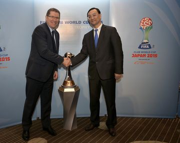 En medio del escándalo de FIFA