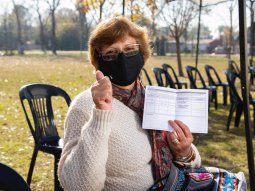 ¿Por qué la gente agradece recibir la vacuna contra el coronavirus?